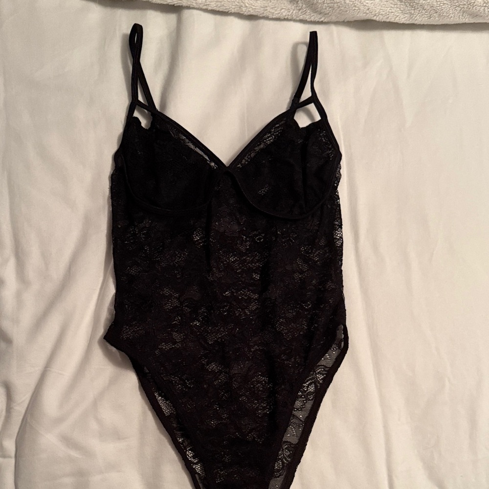 EDIKTED Black Lace Bodysuit